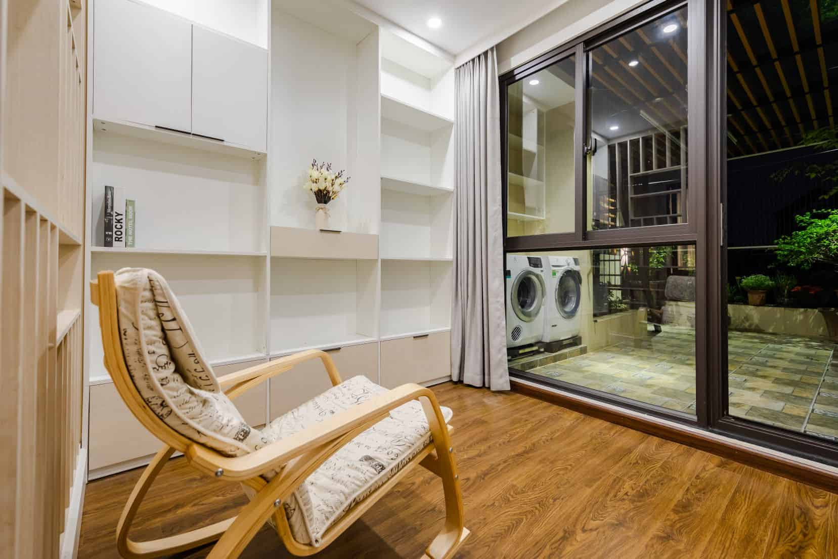 alt text: Hình ảnh công nhân xây dựng