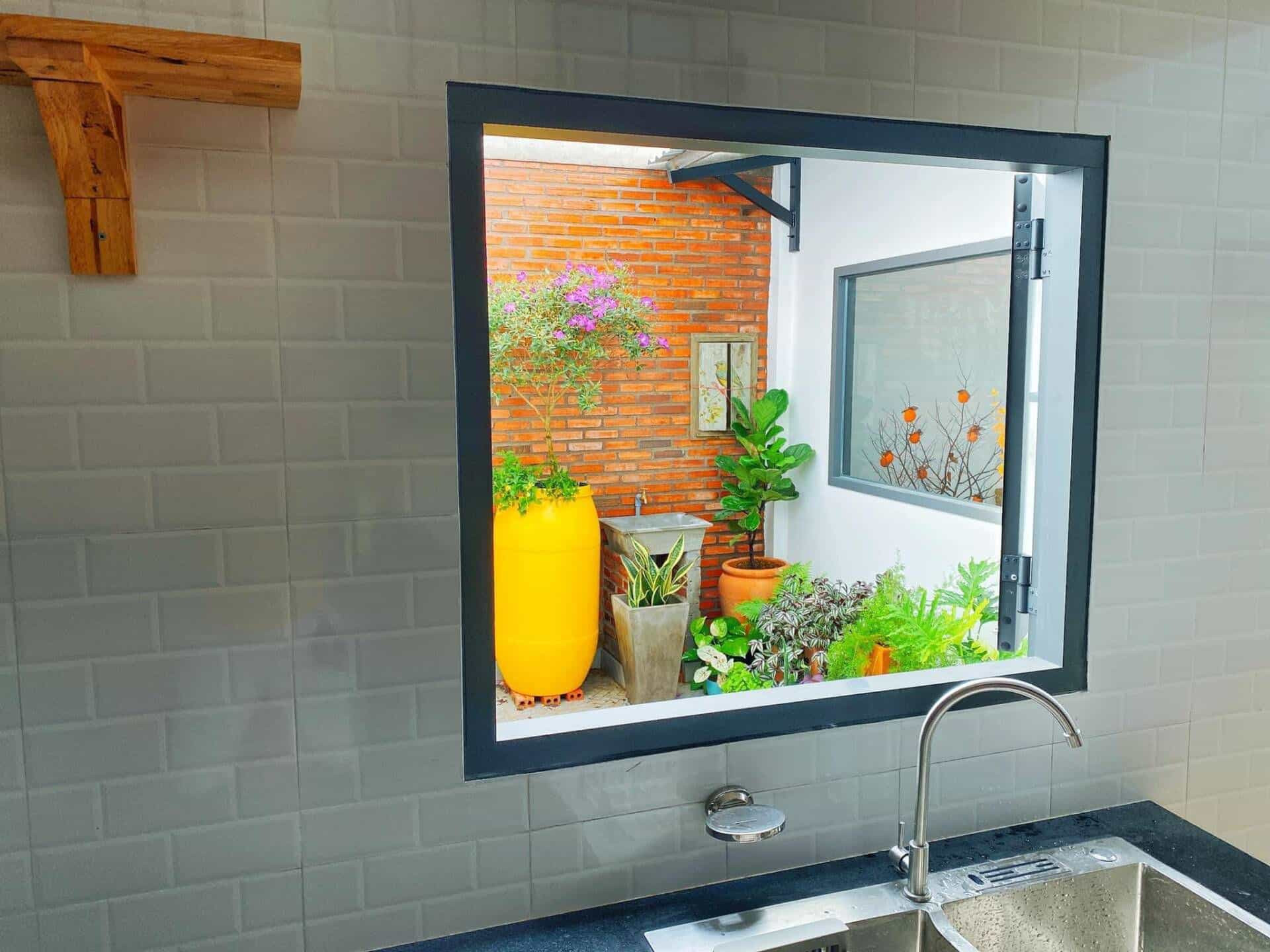 Góc nhìn khác phòng bếp