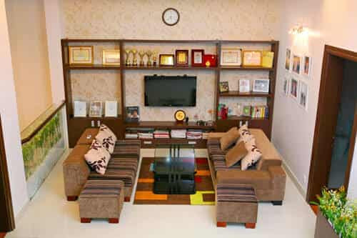 Khu vực nghỉ ngơi tầng lửng nhà MC Quyền Linh