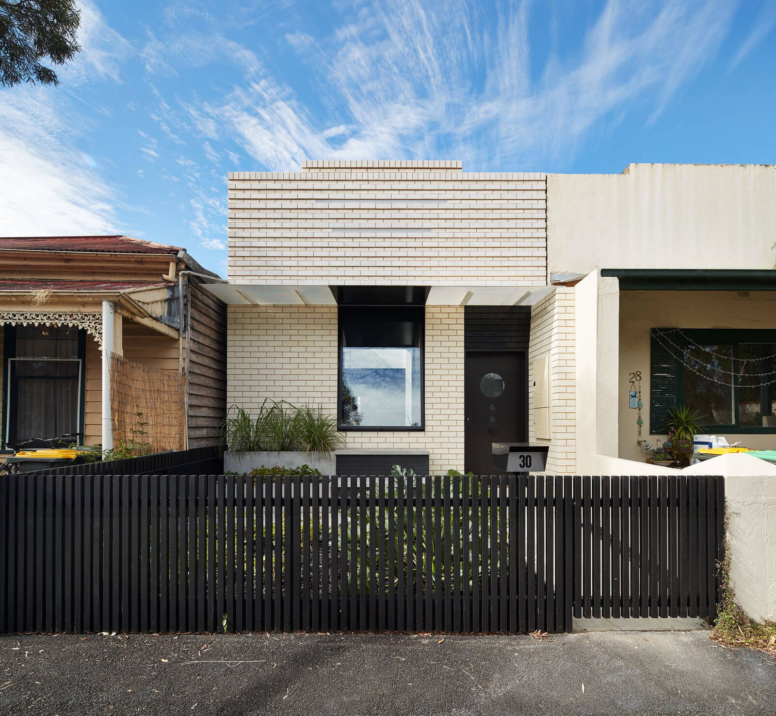 Mái nhà cấp 4 kiểu bằng