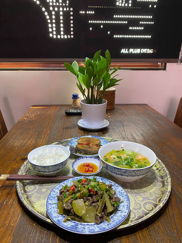 Một bữa ăn khác