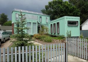 Nhà container 2 tầng trên địa hình dốc