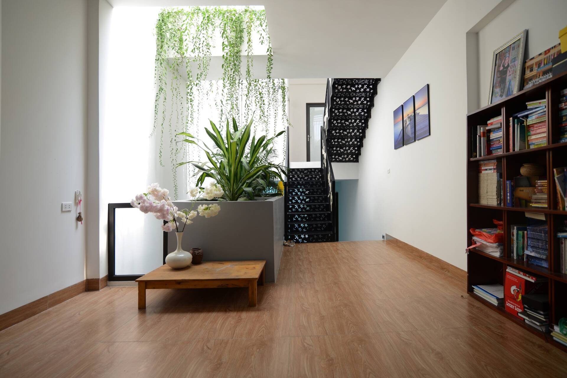 Phòng bếp nhà 2 tầng 1 tum