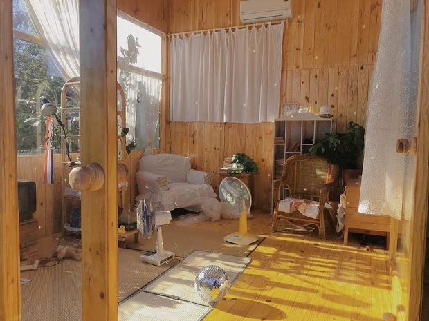 Tất cả đều mang vibe nhẹ nhàng với tone màu paste và màu trắng, be và kem