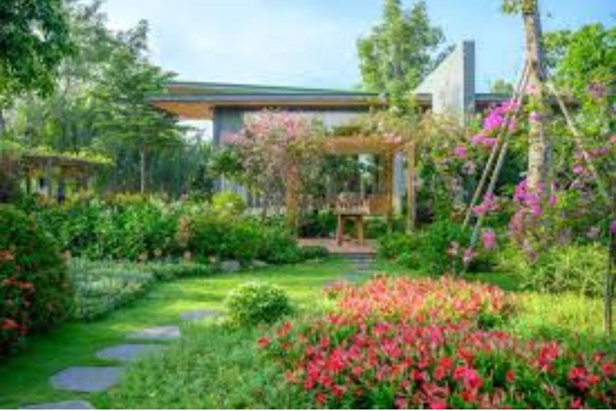 Tiết lộ vẻ đẹp hút hồn của đảo hoa Ecovillage Saigon River